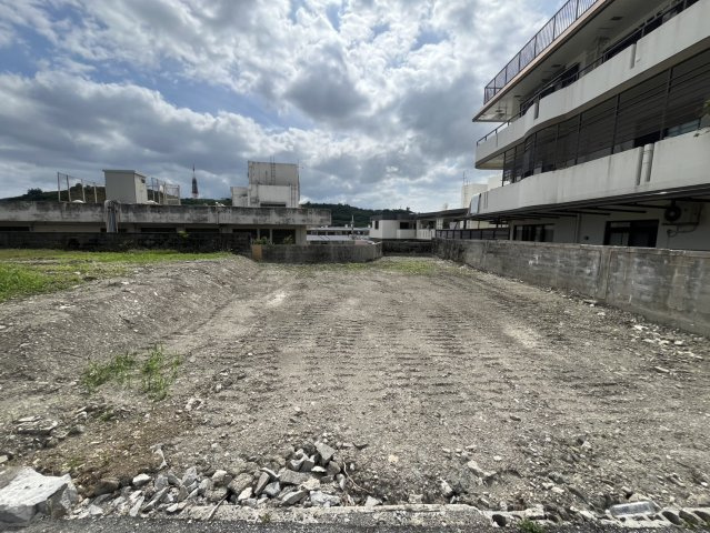 那覇市仲井真　売土地　A号地の外観|2026年4月21日（火）現地写真　建物の解体完了しております。
