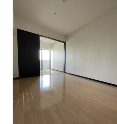 【居間・リビング】 | プレミアム三ノ輪 | こちらのリビングで趣味の時間をお楽しみください