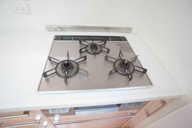 宝梅3丁目戸建のキッチン