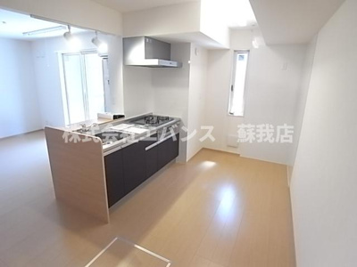  | ベラヴィスタ蘇我 | お料理しやすいキッチンです