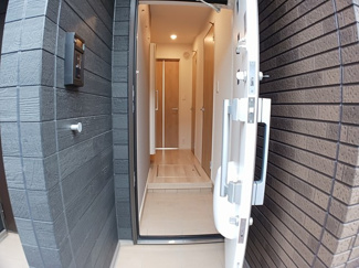 【玄関】 | プレミアコート　上高津 | 玄関