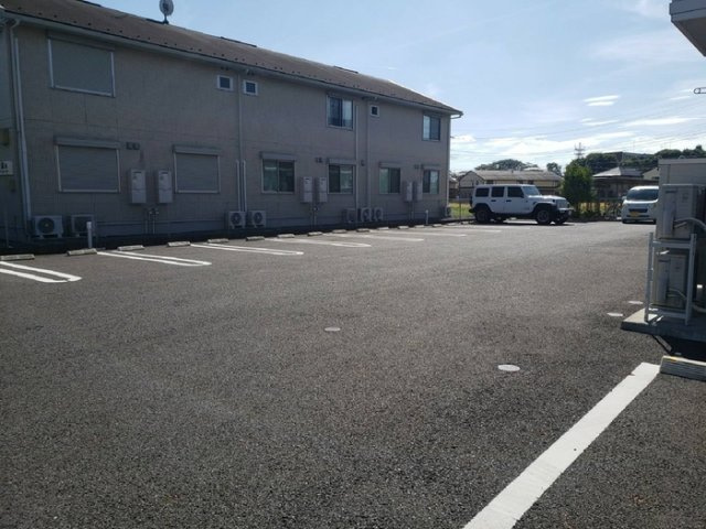 ルビアの駐車場|駐車場