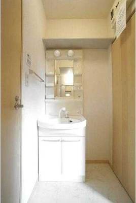 【独立洗面台】 | カーサリベルタ | 独立洗面台、朝の身支度には欠かせません