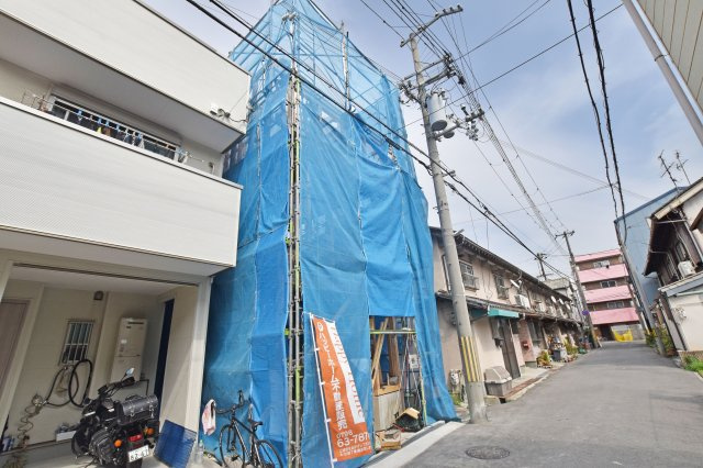 ファーストタウン尼崎市西本町4丁目新築一戸建て｜1SLDK＋駐車1台可