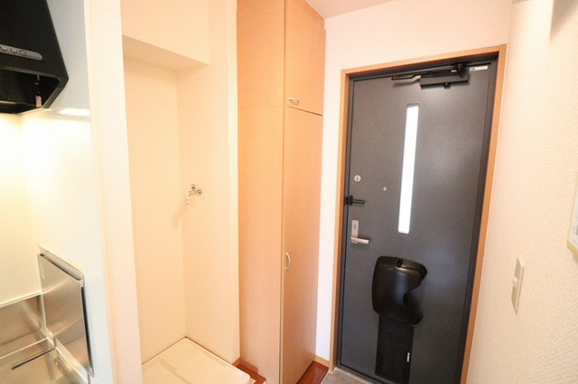 タウン・コート槐（ＫＡＩ）の玄関