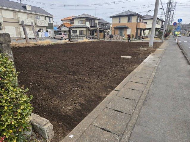 下野市石橋　3期　全1区画の前面道路含む現地写真