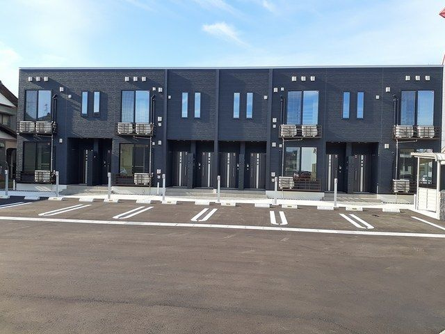 サンピラーの外観