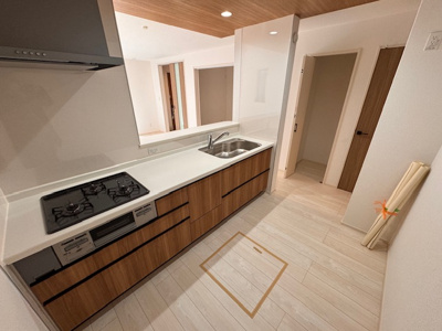 【キッチン】 | GRAFARE瀬戸市東郷町全3棟【仲介手数料無料　にじの丘小　にじの丘中】 | LINEから簡単お問合せ可能！
友達検索で@nqk7328tです！。