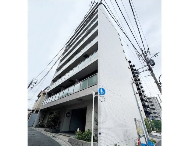 クレヴィスタ板橋本町の外観