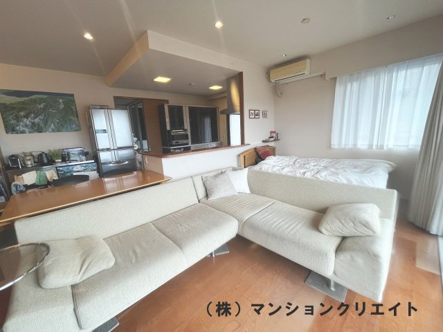 ロアール濱町桜橋 粋人の居間・リビング|LDK21.8帖