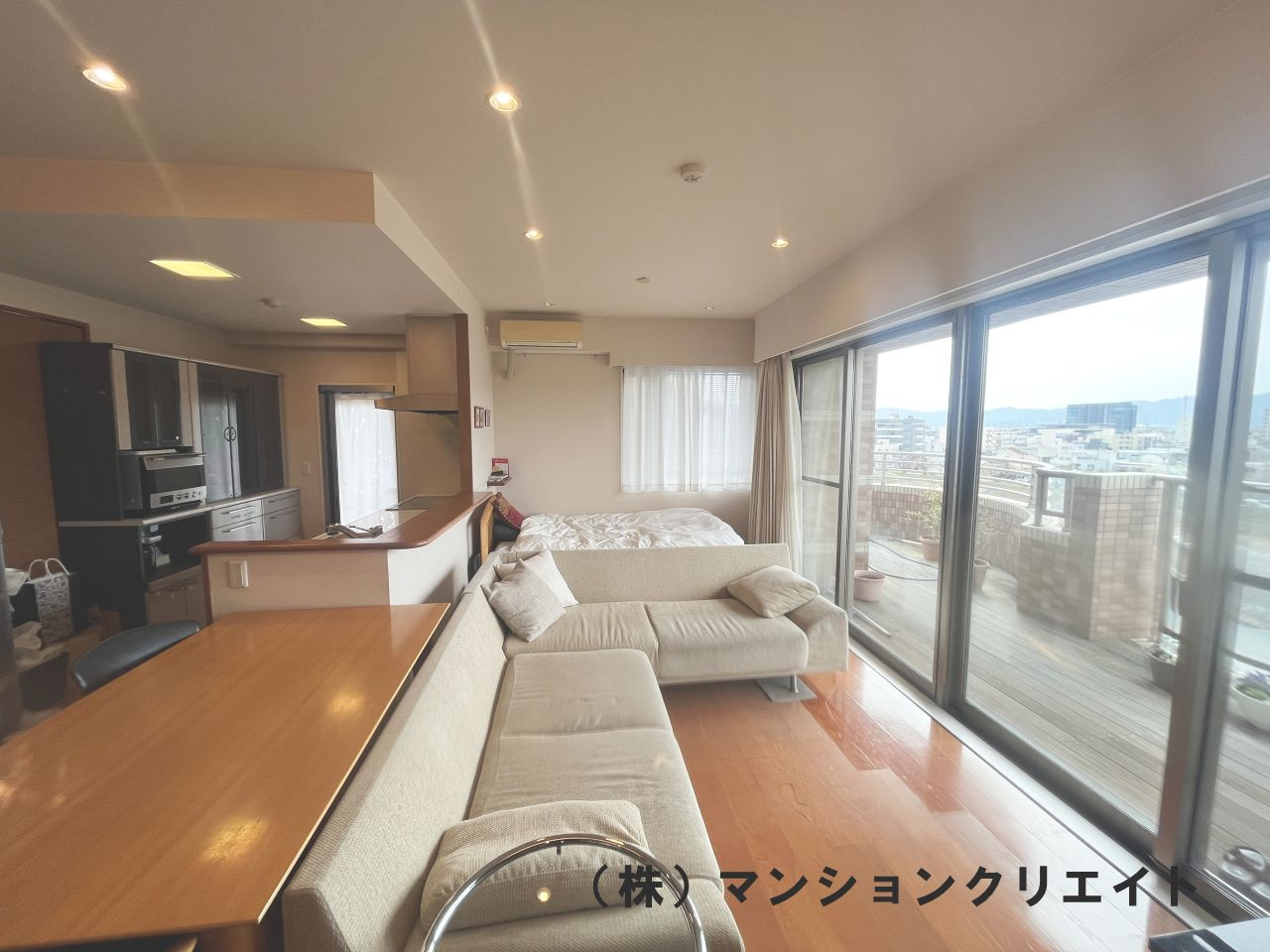 ロアール濱町桜橋 粋人の居間・リビング|LDK21.8帖