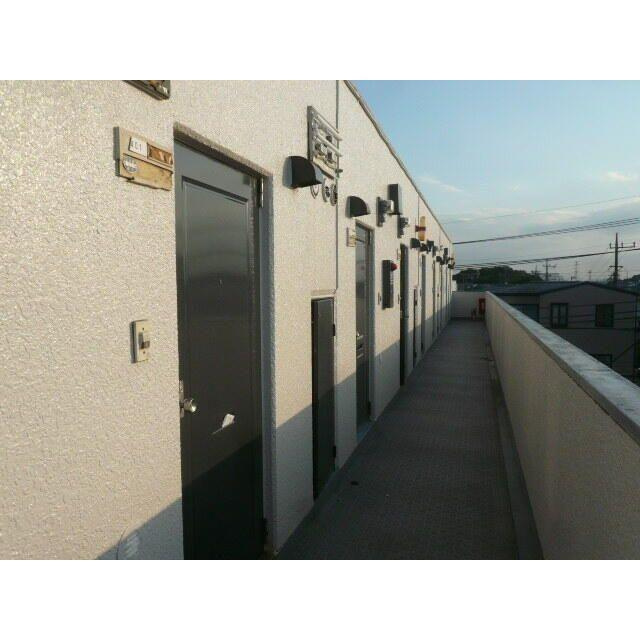 パレススクリプト北柏のエントランス