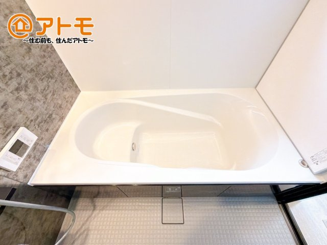 【浴室】 | 裾野市石脇　新築一戸建て　全1棟 | お風呂で日々の疲れを落としましょう♪スタイリッシュなお風呂になっています！