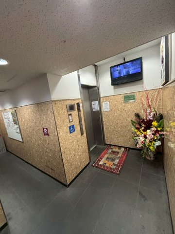 ディオレクレスト東心斎橋のロビー