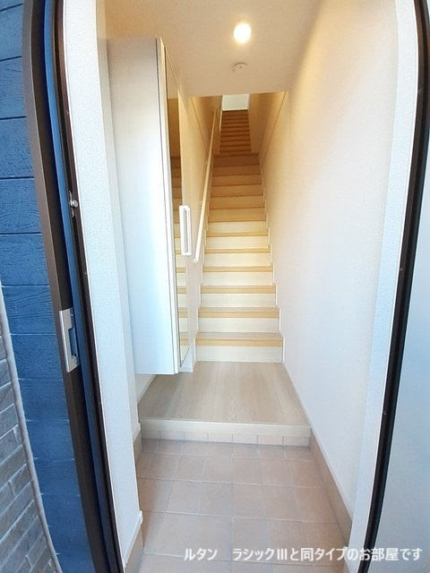 ベルソレイユ青木の玄関