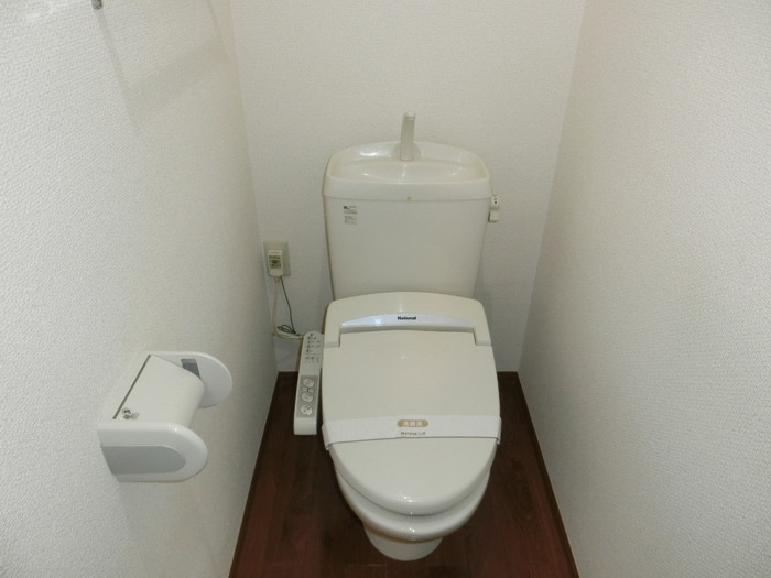 カーサ・ロッソのトイレ|トイレ