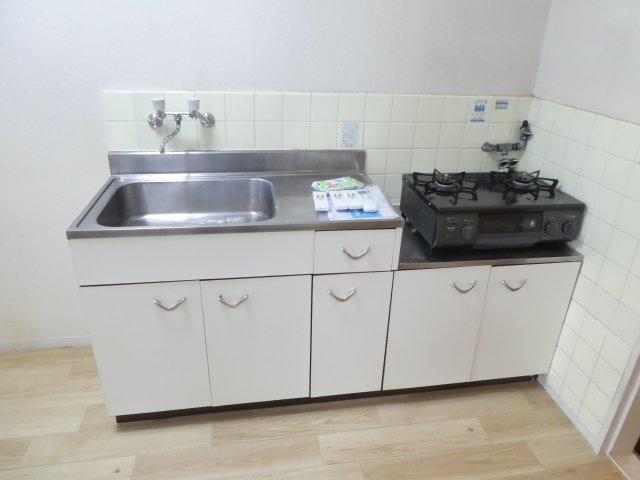 ビーコート清荒神のキッチン