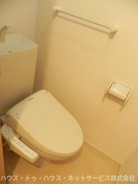 エレガントヒルⅢＢのトイレ