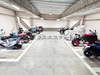 【その他】 | ワコーレ須磨名谷ステーションフラッツ | 雨風からバイクや自転車を守り、盗難やいたずらのリスクも軽減出来ます♪