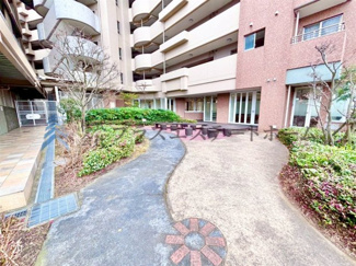 【その他】 | ワコーレ須磨名谷ステーションフラッツ | 緑たっぷりの中庭♪