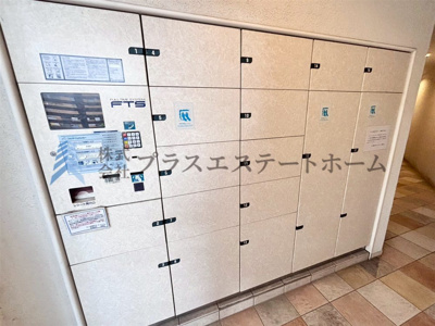 【その他】 | ワコーレ須磨名谷ステーションフラッツ | 留守がちなご家庭に嬉しい宅配ボックス完備♪