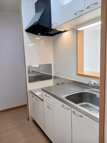 サニーブローテ住吉Ⅰ　　刈谷市近郊の賃貸はクラスホーム刈谷店のキッチン|きれいなキッチンです