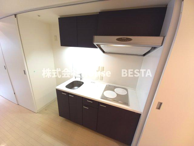 レジディア神戸磯上のキッチン