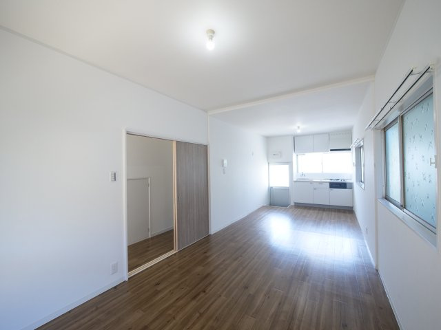 田中メゾネットの居間・リビング