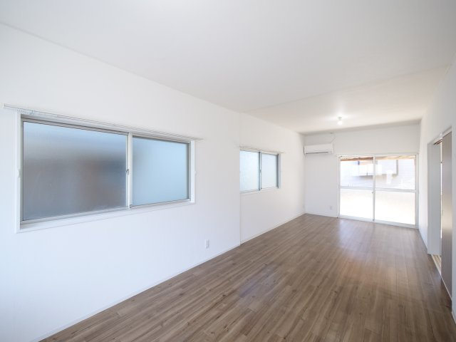 田中メゾネットの居間・リビング