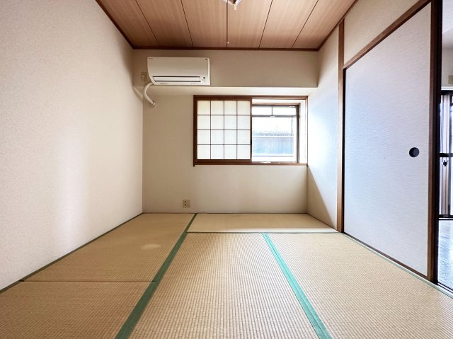 ダイアパレス中宝永町の和室