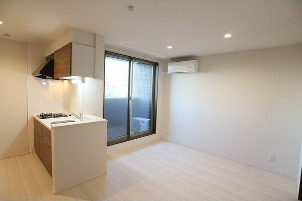 REGALEST荒畑の居間・リビング