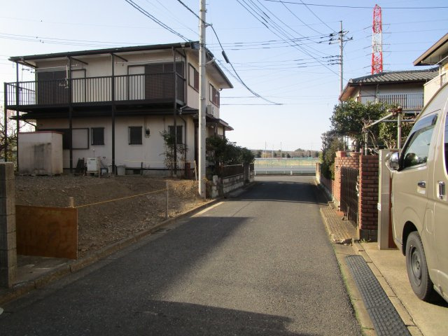 【前面道路含む現地写真】 | 桶川市加納　売地
