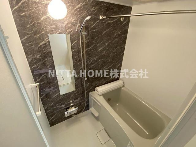 辻が花の浴室|追い焚き機能・浴室乾燥機も設置済み◎