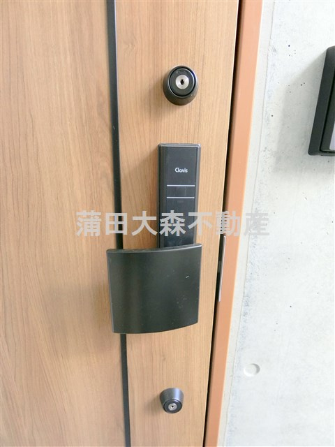 COCOCUBEココキューブ西蒲田の玄関