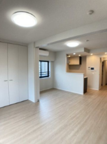 RELUXIA両国緑4丁目の居間・リビング