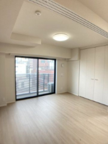 RELUXIA両国緑4丁目の居間・リビング