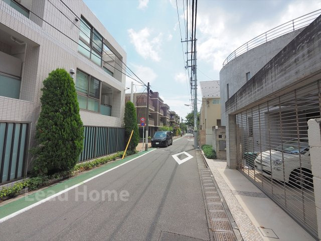 【その他】 | オープンレジデンス白金台 | 前面道路