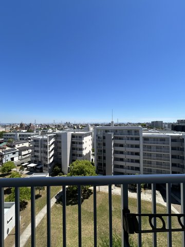 URパークタウン西武庫　18号棟のバルコニー