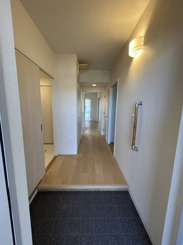 URパークタウン西武庫　18号棟の玄関
