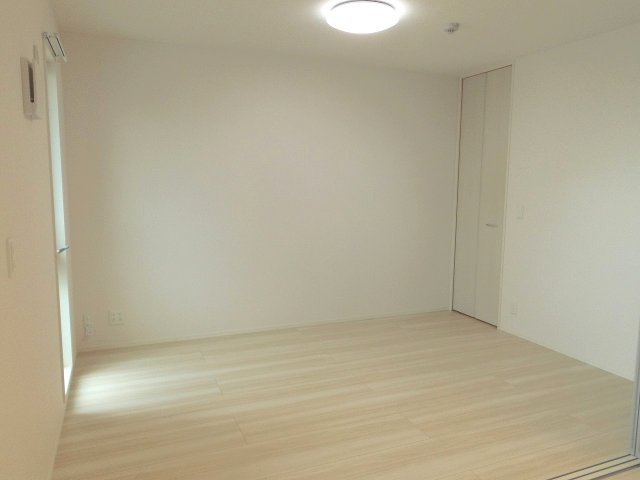 リアン朝霧の寝室