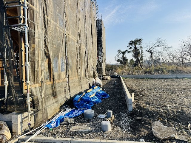 八王子市　泉町　新築一戸建て　２６期の駐車場|～2台駐車可能カースペース～