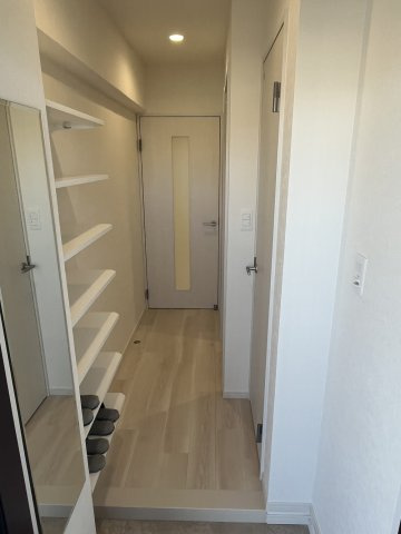 石島タウンフラッツの内装