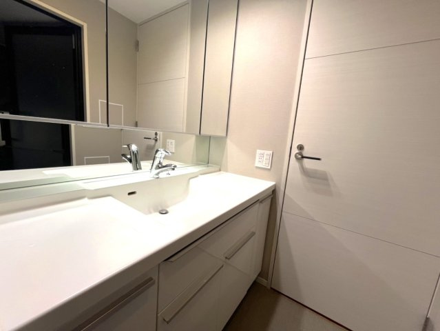 【独立洗面台】 | ライオンズタワー目黒川