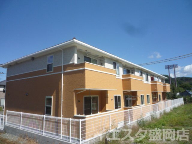 ベアヴァレーＡの外観