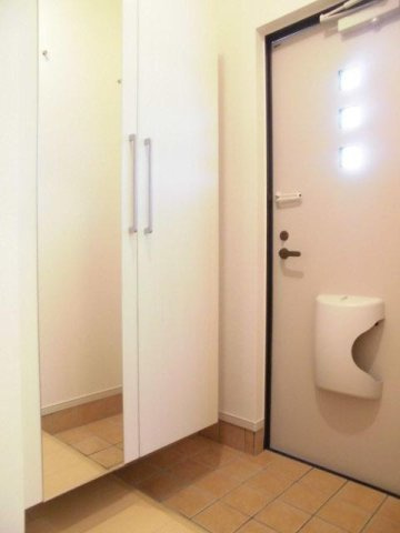 ベアヴァレーＡの玄関