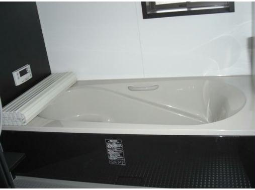 サファイア城北新町の浴室