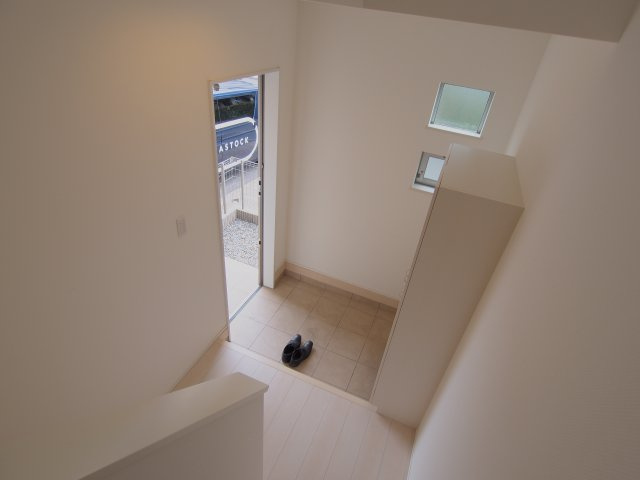 エルシスガーデン府中町の玄関