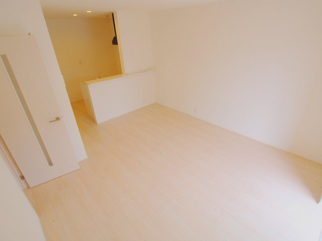 エルシスガーデン府中町の居間・リビング