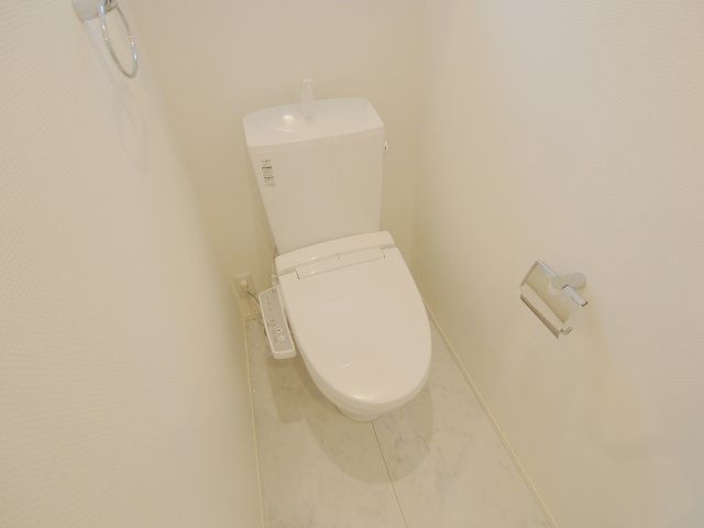 エルシスガーデン府中町のトイレ