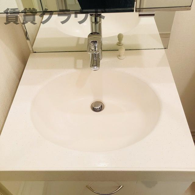 マリアージュの洗面所|独立洗面台あり、毎朝おしゃれに忙しい女性の方におすすめです